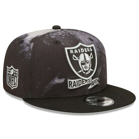 ニューエラ メンズ 帽子 アクセサリー Las Vegas Raiders New Era Ink Dye 2022 Sideline 9FIFTY Snapback Hat Black