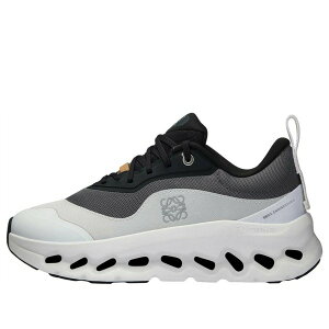 On Running �I�� �����j���O ���f�B�[�X �X�j�[�J�[ �y(WMNS) On Running x LOEWE Cloudtilt 2 'Black White' 3WE10873509�z �T�C�Y US_8.5(25.5cm)