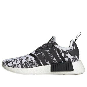 adidas �A�f�B�_�X ���f�B�[�X �X�j�[�J�[ �y(WMNS) adidas NMD_R1 'Grey Carbon Digi Camo' IE9613�z �T�C�Y US_7(24.0cm)