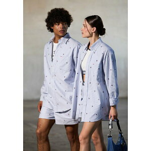 g~[qtBK[ Y T_ V[Y SHIRT UNISEX - Button-down blouse - ithaca
