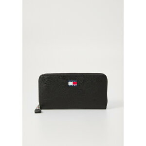 g~[qtBK[ fB[X z ANZT[ MUST LARGE - Wallet - black