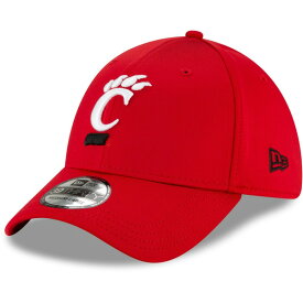 ニューエラ メンズ 帽子 アクセサリー Cincinnati Bearcats New Era Campus Preferred 39THIRTY Flex Hat Red