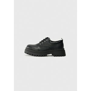 A^[ fB[X T_ V[Y UNISEX - Casual lace-ups - black