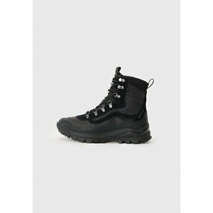 oY fB[X u[c V[Y SNOW KICKER GORE TEX UNISEX - Winter boots - blackout