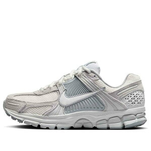 Nike �i�C�L ���f�B�[�X �X�j�[�J�[ Pure Platinum/Platinum Tint/Wolf Grey/Summit White �y(WMNS) Nike Air Zoom Vomero 5 'Pure Platinum Platinum Tint Wolf Grey Summit White' HQ0458-001�z �T�C�Y US_W_11.5