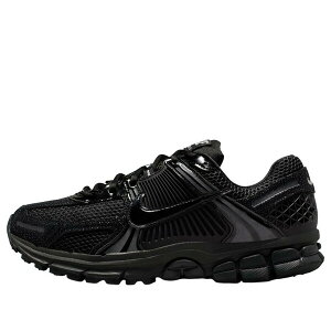 Nike �i�C�L ���f�B�[�X �X�j�[�J�[ �y(WMNS) Nike Vomero 5 'Black Patent' II6236-001�z �T�C�Y US_W_12