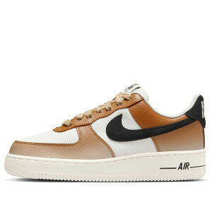 Nike �i�C�L ���f�B�[�X �X�j�[�J�[ Ale Brown/Sail/Sand Drift/White �y(WMNS) Nike Air Force 1 '07 'Ale Brown' DO6682-200�z �T�C�Y US_W_10