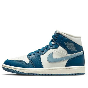 Air Jordan �W���[�_�� ���f�B�[�X �X�j�[�J�[ Sky J French Blue/Ozone Blue-Sail �y(WMNS) Air Jordan 1 Mid 'Sky J French Blue' BQ6472-414�z �T�C�Y US_6(23.0cm)