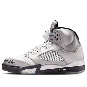 Jordan �W���[�_�� ���f�B�[�X �X�j�[�J�[ �y(WMNS) Air Jordan 5 Retro 'Wings' IO2038-001�z �T�C�Y US_W_11