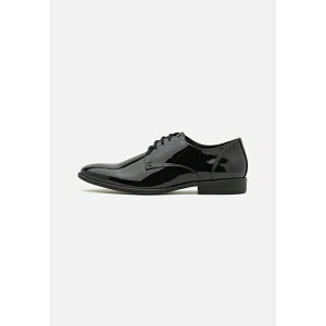 �s�A ���� �����Y �h���X�V���[�Y �V���[�Y Lace-ups - black