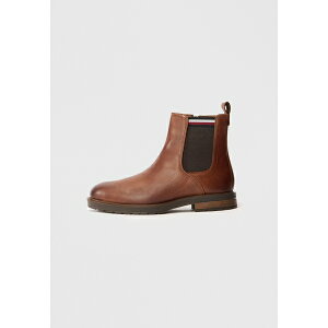 g~[ qtBK[ Y u[c V[Y CLEATED CHELSEA - Classic ankle boots - winter cognac