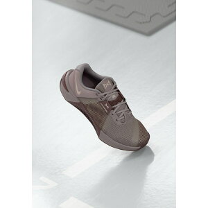 �i�C�L ���f�B�[�X �t�B�b�g�l�X �X�|�[�c METCON 10 - Training shoe - light violet ore/silt red/tattoo