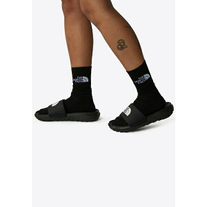 m[XtFCX fB[X tBbglX X|[c NEVER STOP - Pool slides - tnf black tnf black