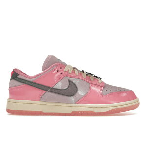 Nike �i�C�L ���f�B�[�X �X�j�[�J�[ �yNike Dunk Low LX Barbie (Women's)�z �T�C�Y US_8.5(25.5cm) Pink Foam/Pale Vanilla/Black/Lotus Pink