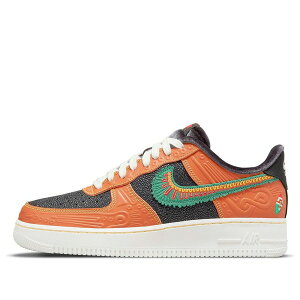 Nike �i�C�L �����Y �X�j�[�J�[ �yNike Air Force 1 '07 LX 'SiEMPRE Familia' DO2157-816�z �T�C�Y US_M_3.5