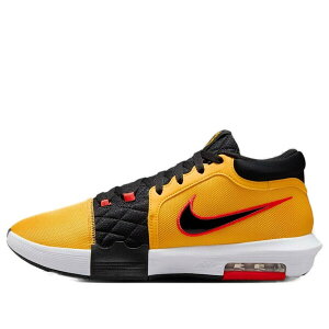 Nike �i�C�L �����Y �X�j�[�J�[ �yNike LeBron Witness 8 EP 'Bruce Lee' HQ2140-700�z �T�C�Y US_9(27.0cm)