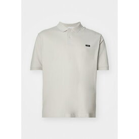 カルバンクライン メンズ サンダル シューズ SLIM - Polo shirt - stony beige