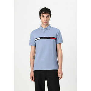 トミー ヒルフィガー メンズ サンダル シューズ CHEST INSERT - Polo shirt - brisk blue