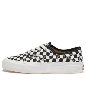 Vans �o���Y �����Y �X�j�[�J�[ �yVans Authentic VR3 SF Checkerboard 'Marshmallow Black' VN000DNBKIG�z �T�C�Y US_M_4