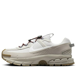 Nike �i�C�L �����Y �X�j�[�J�[ �yNike Air Zoom Vomero Roam 'College Grey White Gum' HV4294-009�z �T�C�Y US_M_15