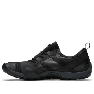 New Balance �j���[�o�����X �����Y �X�j�[�J�[ �yNew Balance MT10O x ISSEY MIYAKE 'Black' MT10OIS�z �T�C�Y US_M_14