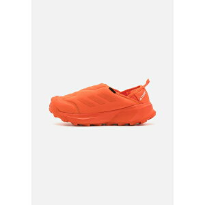 AfB_X ebNX Y nCLO X|[c WINTER SLIP ON UNISEX - Hiking shoes - semi impact orange/wonder beige