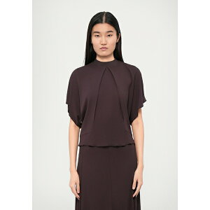 W[ fB[X Vc gbvX OONA - Basic T-shirt - chocolate plum