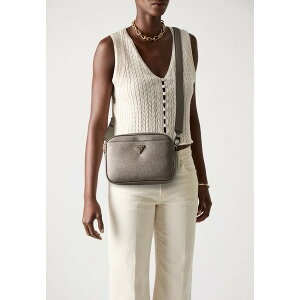 QX fB[X V_[obO obO MERIDIAN II CAMERA BAG - Cross body bag - pewter