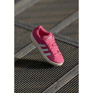 AfB_XIWiX fB[X Xj[J[ V[Y CAMPUS 00S W - Skate shoes - pink fusion/core white