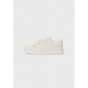 g~[ qtBK[ fB[X Xj[J[ V[Y Trainers - ecru
