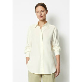 マルコポーロ レディース シャツ トップス LONG SLEEVE HIDDEN BUTTON PLACKET SOLID - Button-down blouse - creamy white