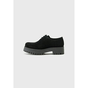�W�� ���f�B�[�X �T���_�� �V���[�Y Smart lace-ups - black