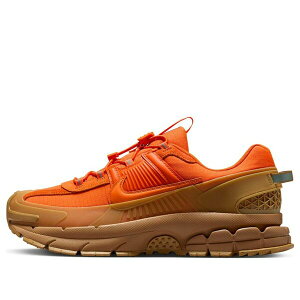 Nike �i�C�L �����Y �X�j�[�J�[ �yNike Air Zoom Vomero Roam 'Safety Orange Gum' FV2295-800�z �T�C�Y US_10(28.0cm)