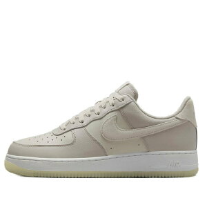 Nike �i�C�L �����Y �X�j�[�J�[ �yNike Air Force 1 '07 LV8 'Light Bone' FN5832-001�z �T�C�Y US_M_13