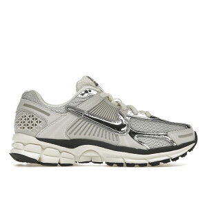 Nike �i�C�L ���f�B�[�X �X�j�[�J�[ �yNike Zoom Vomero 5 Photon Dust Metallic Silver (Women's)�z �T�C�Y US_W_13.5 Photon Dust/Chrome/Gridiron/Sail