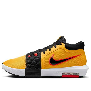 Nike �i�C�L �����Y �X�j�[�J�[ ���u���� �yNike LeBron Witness 8 EP 'University Gold Black White' HQ2140-700�z �T�C�Y US_8.5(26.5cm)