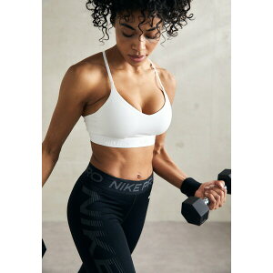 iCL fB[X tBbglX X|[c INDY BRA - Light support sports bra - white