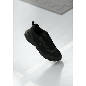 `sI Y tBbglX X|[c JOLT - Training shoe - triple black