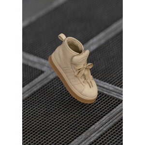 AfB_XIWiX fB[X Xj[J[ V[Y CAMPUS 00S WTR - High-top trainers - magic beige