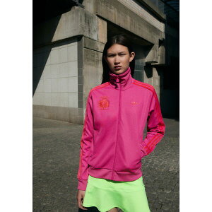 AfB_XIWiX fB[X WPbgu] AE^[ Training jacket - pink