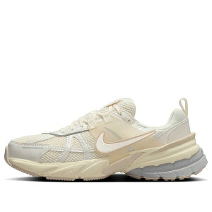 Nike iCL fB[X Xj[J[ Pale Ivory/Coconut Milk/Sand Drift/Pale Ivory y(WMNS) Nike V2K Run 'Pale Ivory' HQ1512-110z TCY US_W_11.5