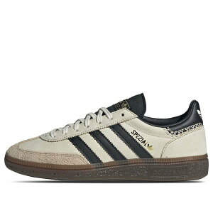 adidas �A�f�B�_�X ���f�B�[�X �X�j�[�J�[ Wonder White/Core Black/Magic Beige �y(WMNS) adidas Handball Spezial 'Wonder White Black' IE3698�z �T�C�Y US_5.5(22.5cm)