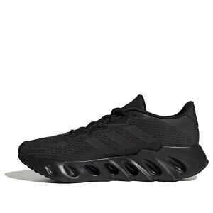adidas �A�f�B�_�X �����Y �X�j�[�J�[ �yadidas Switch Run 'Core Black Carbon' IF5718�z �T�C�Y US_9(27.0cm)