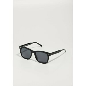 g~[ qtBK[ Y T_ V[Y Sunglasses - black