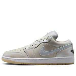 Jordan �W���[�_�� ���f�B�[�X �X�j�[�J�[ �y(WMNS) Air Jordan 1 Low SE 'LNY' HF4080-001�z �T�C�Y US_W_11