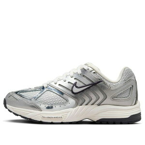 Nike �i�C�L ���f�B�[�X �X�j�[�J�[ �y(WMNS) Nike Air Zoom Pegasus 2005 'Chrome' HJ7310-025�z �T�C�Y US_W_10