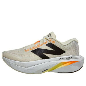 New Balance �j���[�o�����X ���f�B�[�X �X�j�[�J�[ �y(WMNS) New Balance FuelCell SuperComp Trainer v3 'Angora Hot Mange Black' WRCXCA4�z �T�C�Y US_9(26.0cm)