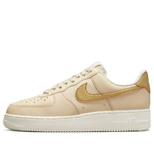 Nike �i�C�L ���f�B�[�X �X�j�[�J�[ �y(WMNS) Nike Air Force 1 '07 Essential 'Sanddrift Gold' DQ7569-102�z �T�C�Y US_6.5(23.5cm)