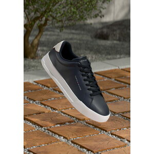 g~[ qtBK[ Y Xj[J[ V[Y COURT DETAIL - Trainers - navy blue