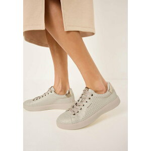 タマリス レディース スニーカー シューズ Trainers - ivory metallic